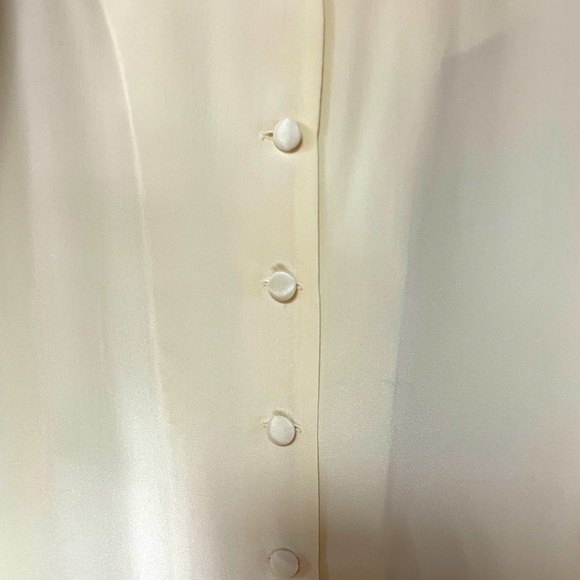 NWT Diane Von Furstenburg Cream Sheer 100% Silk Button Blouse Tunic Sz 1X - Picture 6 of 8